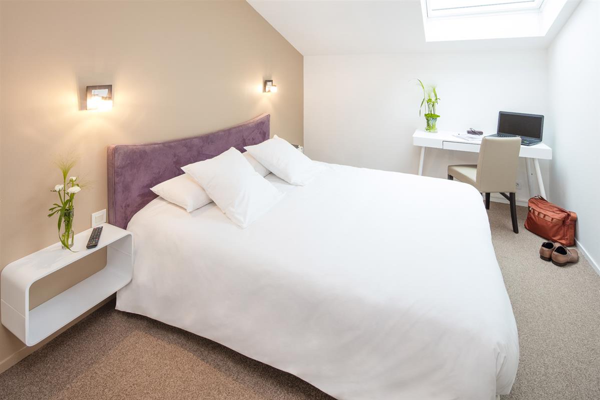 Chambre single supérieure chambre double supérieure Chambre hotel Bayonne proche gare